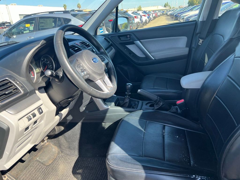 Thumbnail: 2017 Subaru Forester - 8