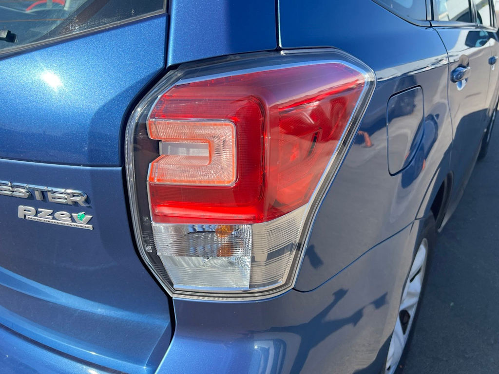 Thumbnail: 2017 Subaru Forester - 25