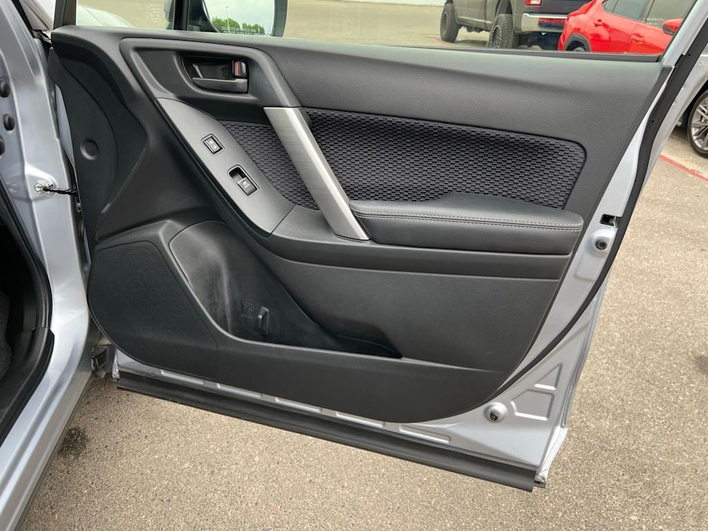 Thumbnail: 2018 Subaru Forester - 34