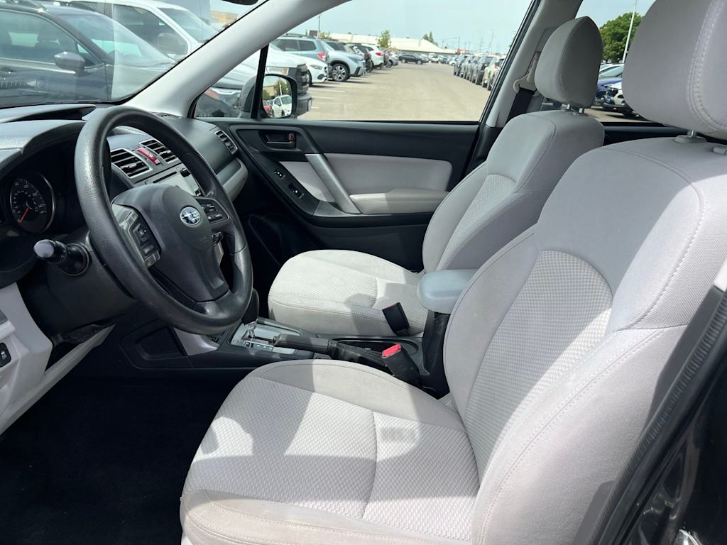 Thumbnail: 2016 Subaru Forester - 9