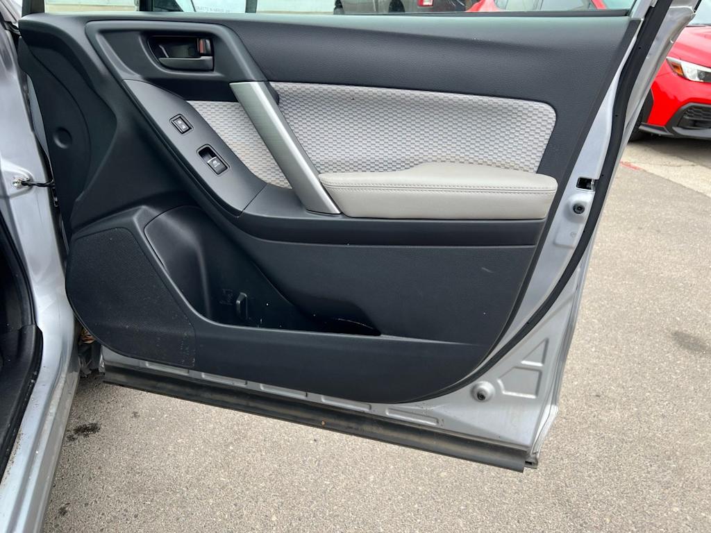 Thumbnail: 2018 Subaru Forester - 33