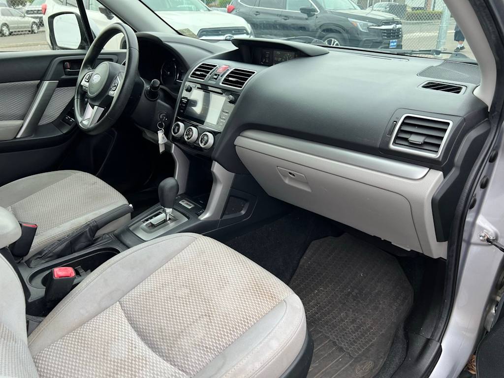 Thumbnail: 2018 Subaru Forester - 9