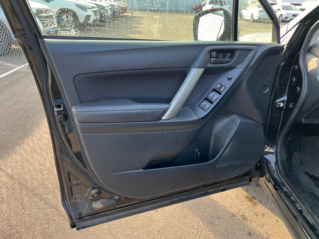 Thumbnail: 2018 Subaru Forester - 25