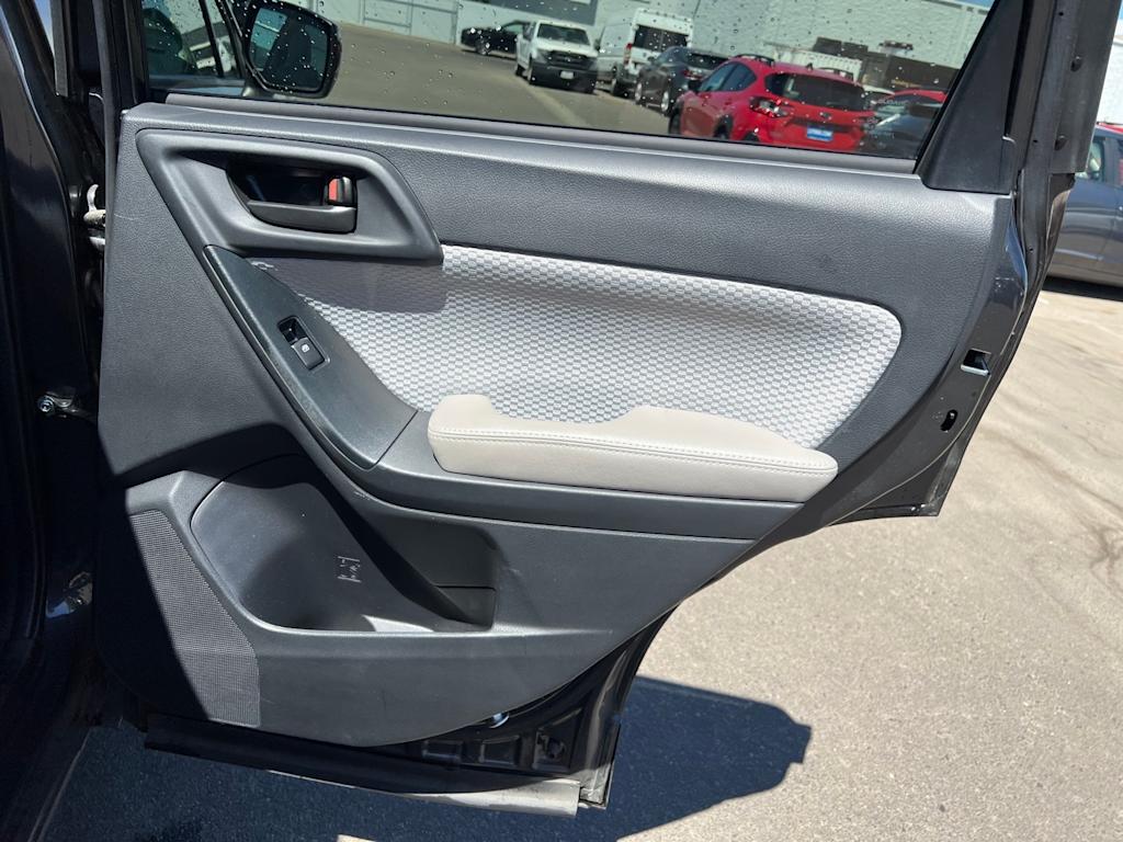Thumbnail: 2017 Subaru Forester - 31