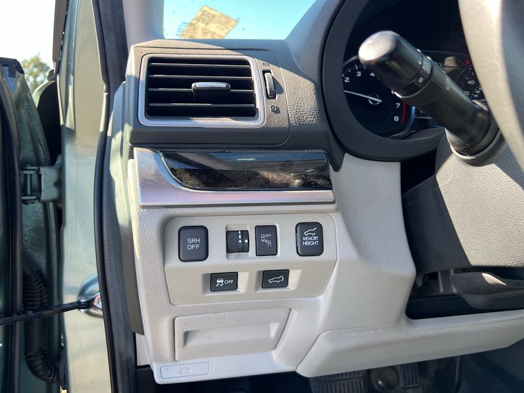 Thumbnail: 2018 Subaru Forester - 14