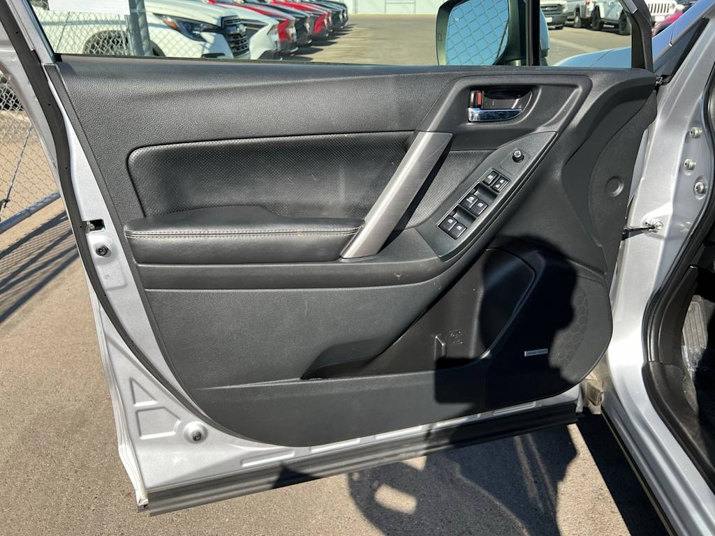 Thumbnail: 2015 Subaru Forester - 25