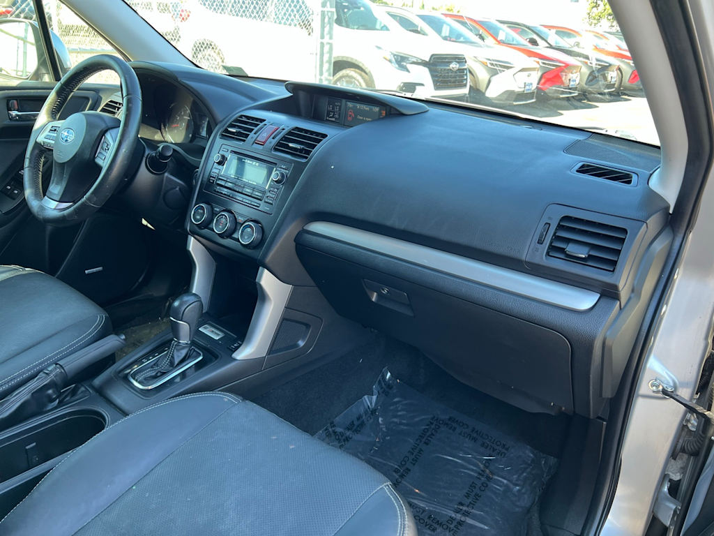 Thumbnail: 2015 Subaru Forester - 9