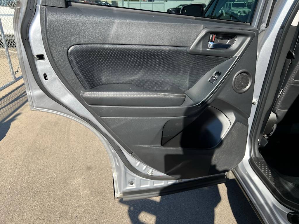 Thumbnail: 2015 Subaru Forester - 28