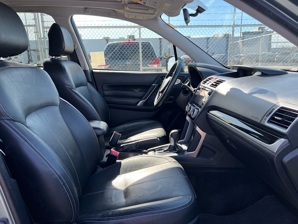 Thumbnail: 2017 Subaru Forester - 11