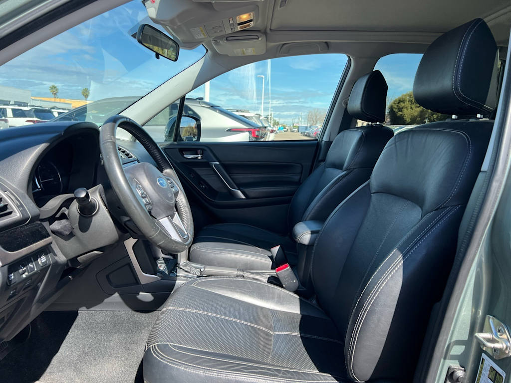 Thumbnail: 2017 Subaru Forester - 10