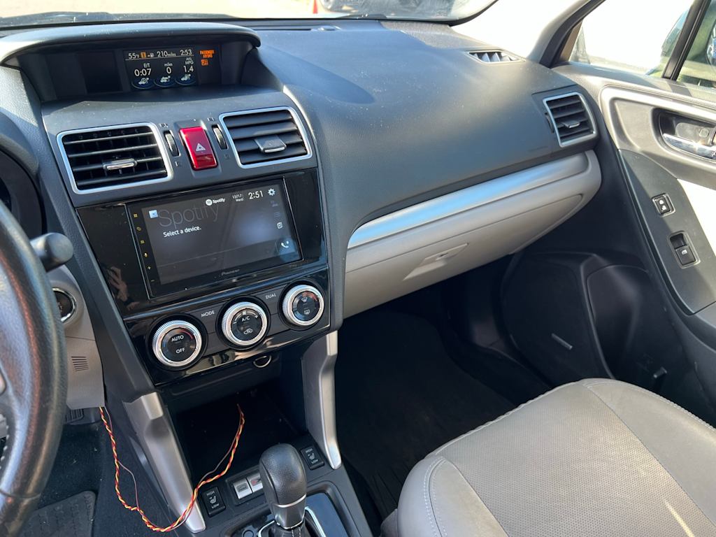 Thumbnail: 2016 Subaru Forester - 14