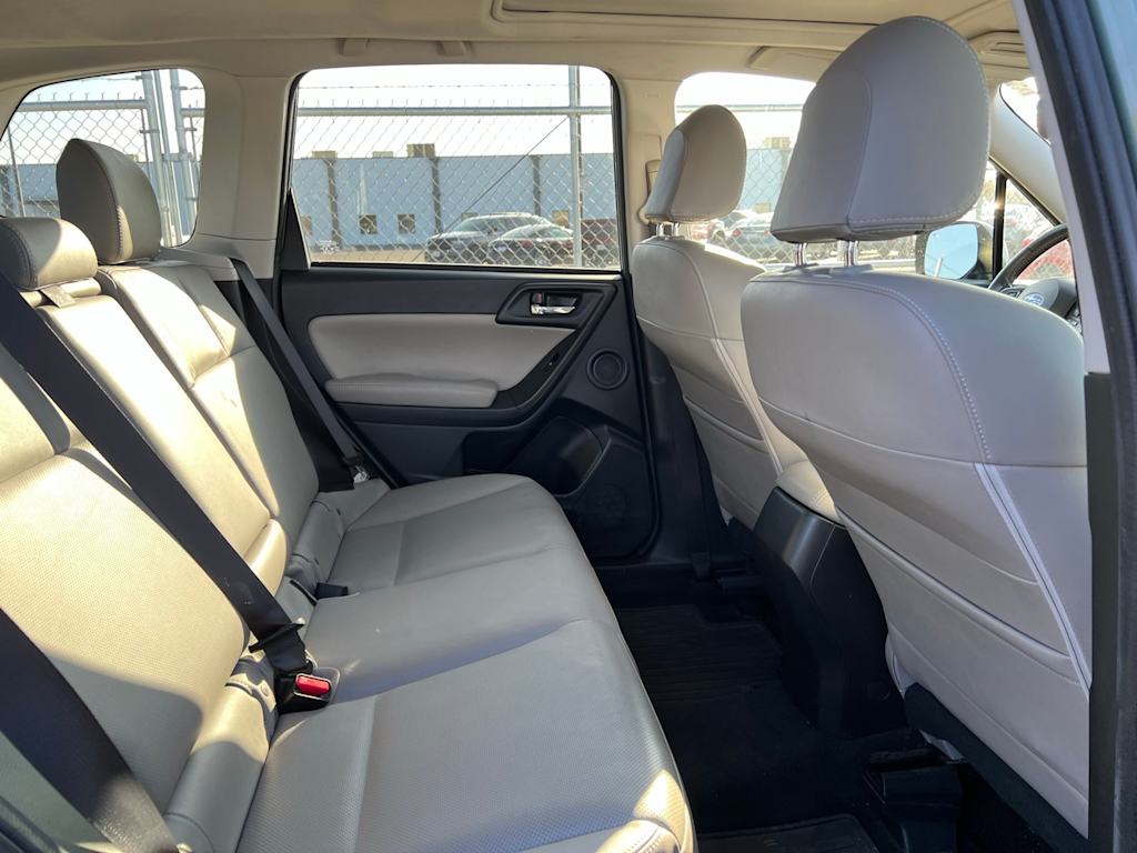 Thumbnail: 2016 Subaru Forester - 31