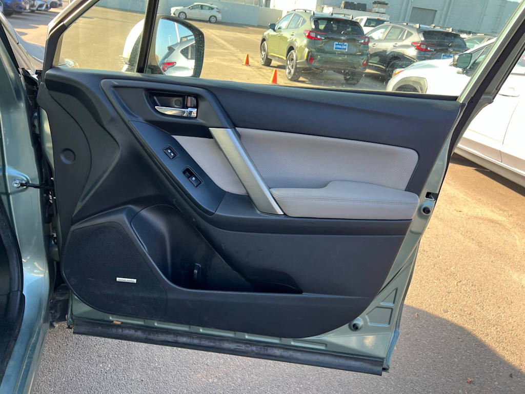 Thumbnail: 2016 Subaru Forester - 34