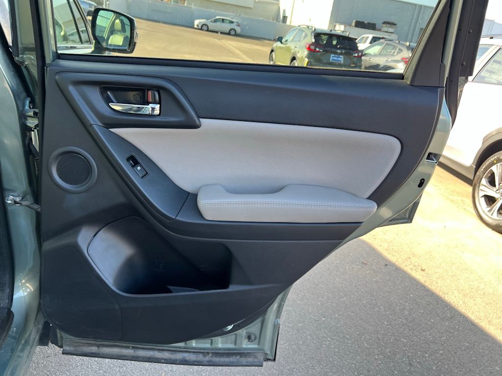 Thumbnail: 2016 Subaru Forester - 32