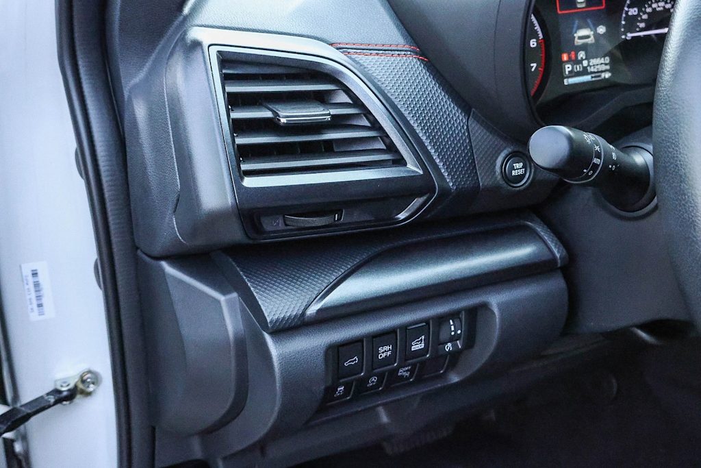 2024 Subaru Forester Sport 41