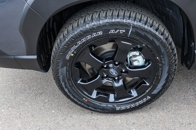 2025 Subaru Forester Wilderness 18