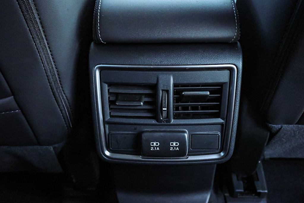 2024 Subaru Forester Limited 32