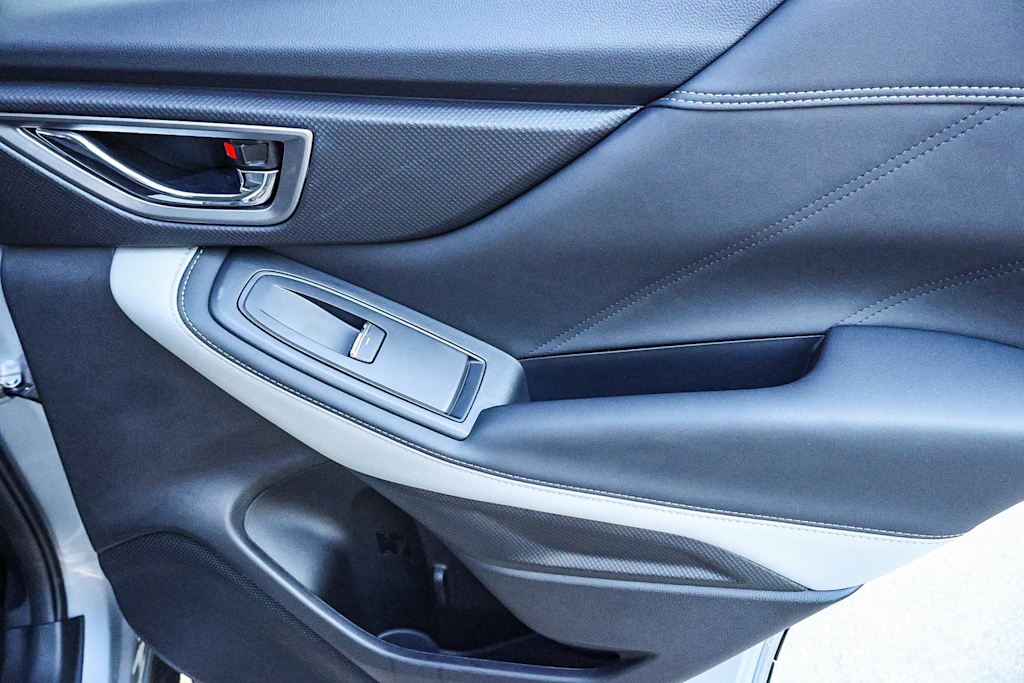 2024 Subaru Forester Limited 28