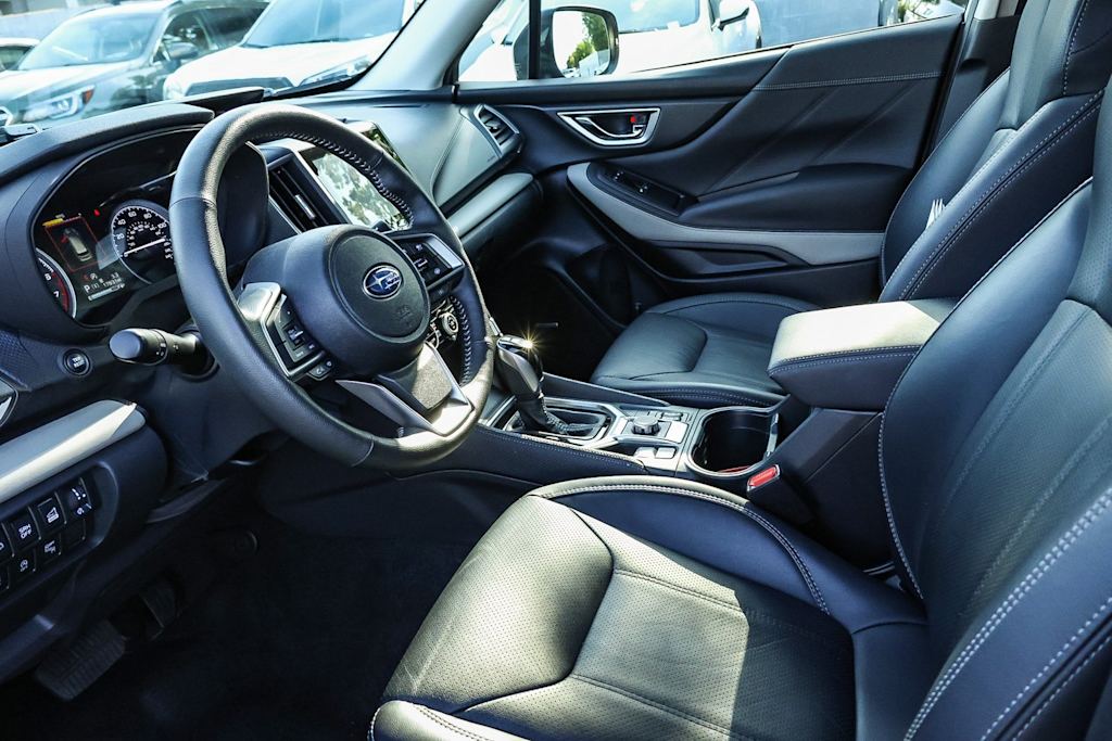 2024 Subaru Forester Limited 38