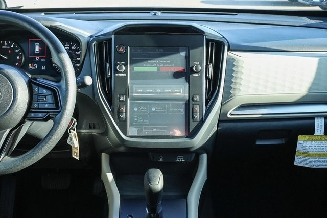 2025 Subaru Forester 2.5i 9