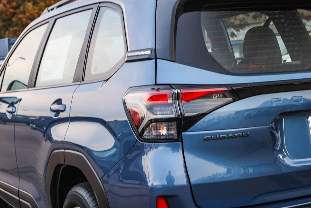 Thumbnail: 2025 Subaru Forester - 18