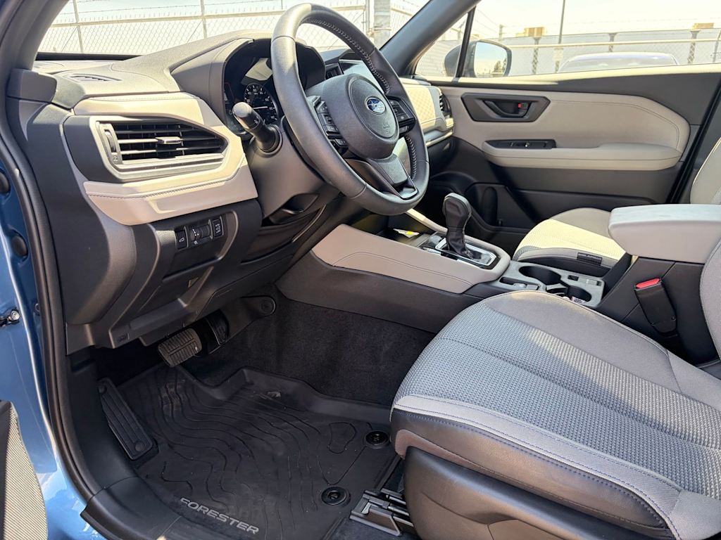Thumbnail: 2025 Subaru Forester - 9