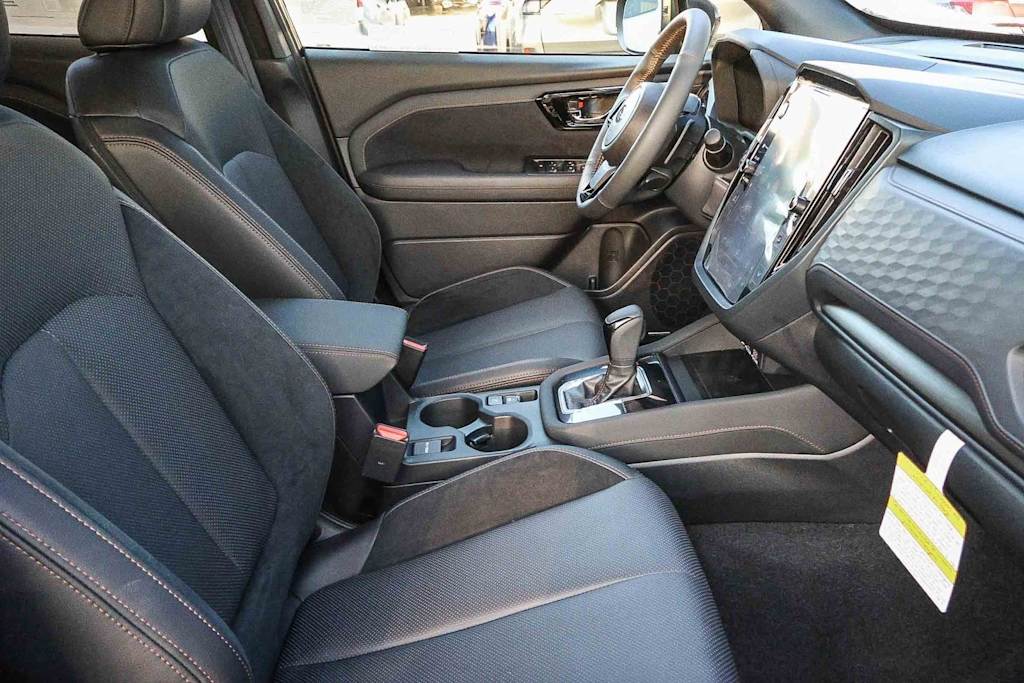 Thumbnail: 2025 Subaru Forester - 8