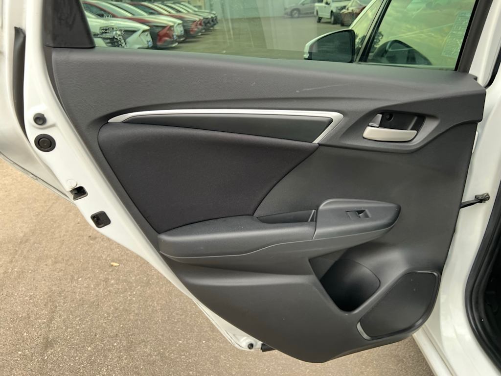 Thumbnail: 2016 Honda Fit - 28