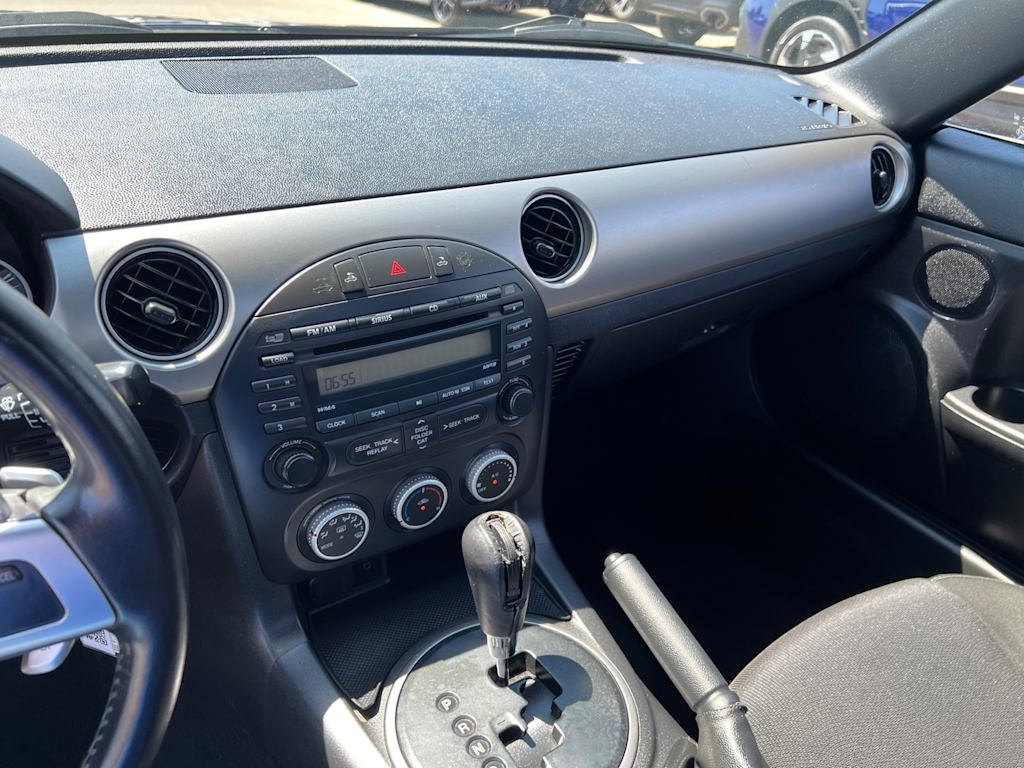 Thumbnail: 2012 Mazda MX-5 Miata - 14