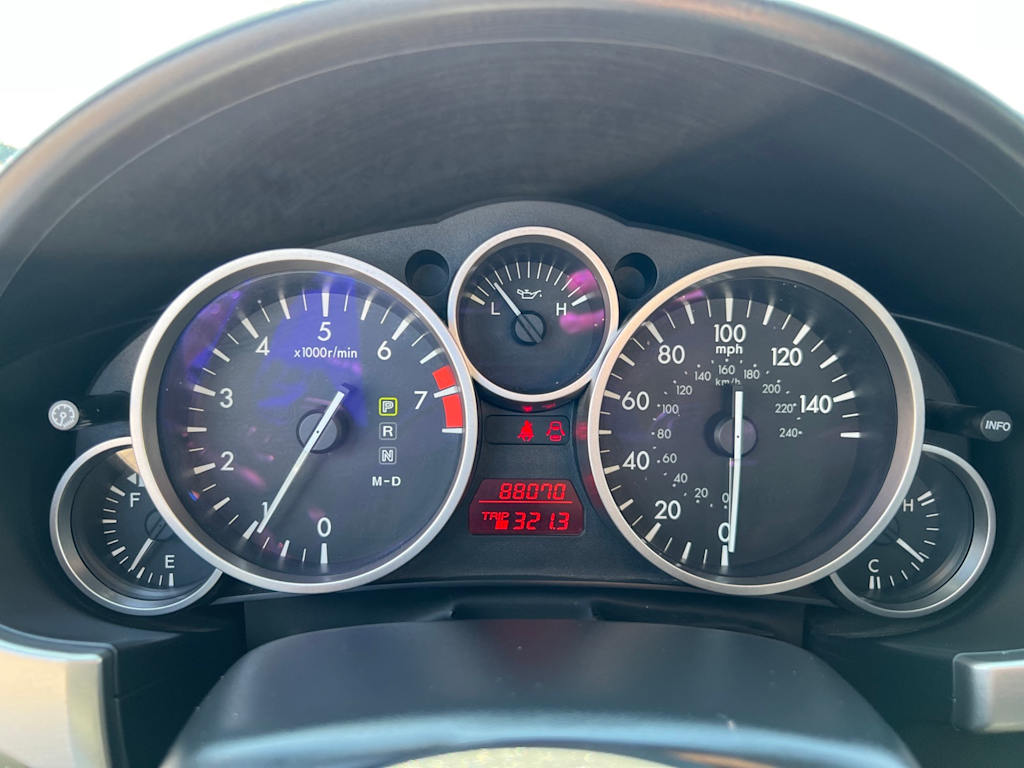 Thumbnail: 2012 Mazda MX-5 Miata - 17