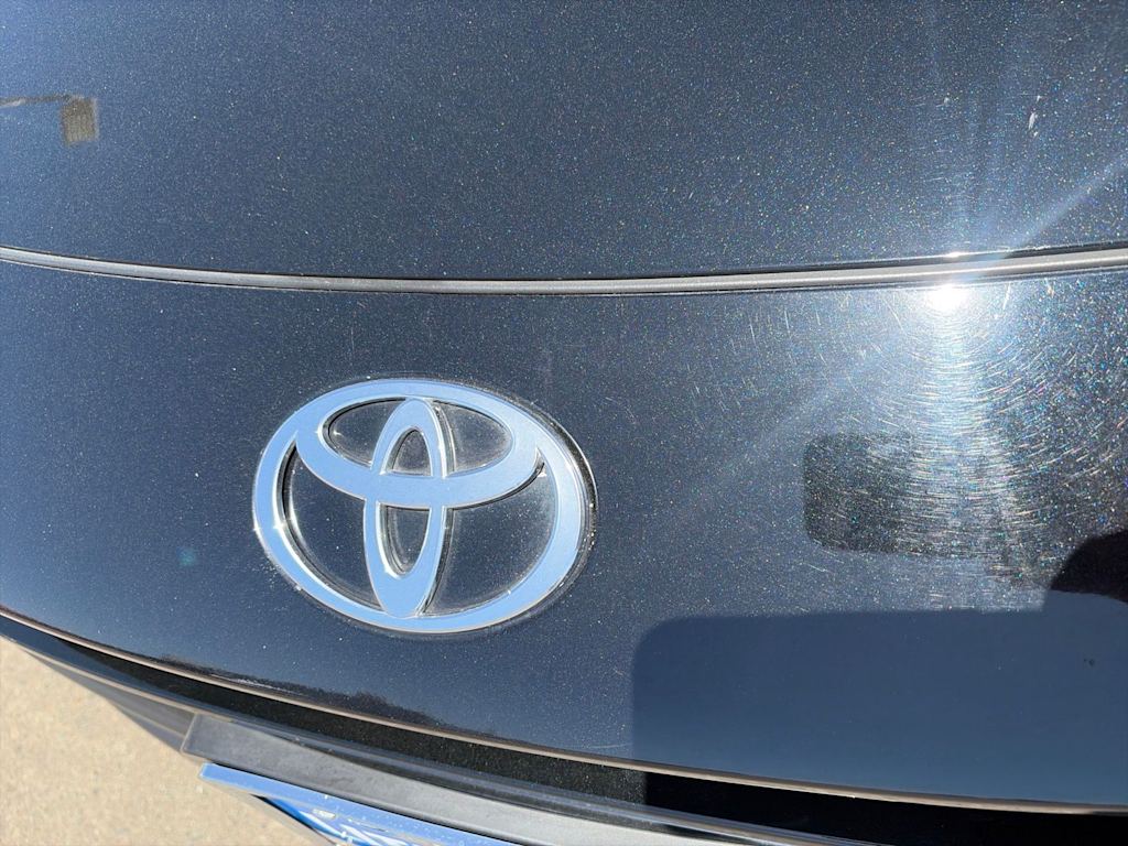 Thumbnail: 2023 Toyota Prius - 5