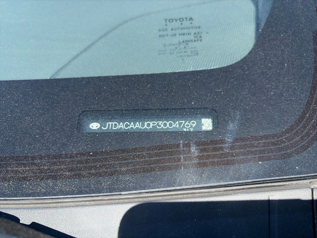 Thumbnail: 2023 Toyota Prius - 31