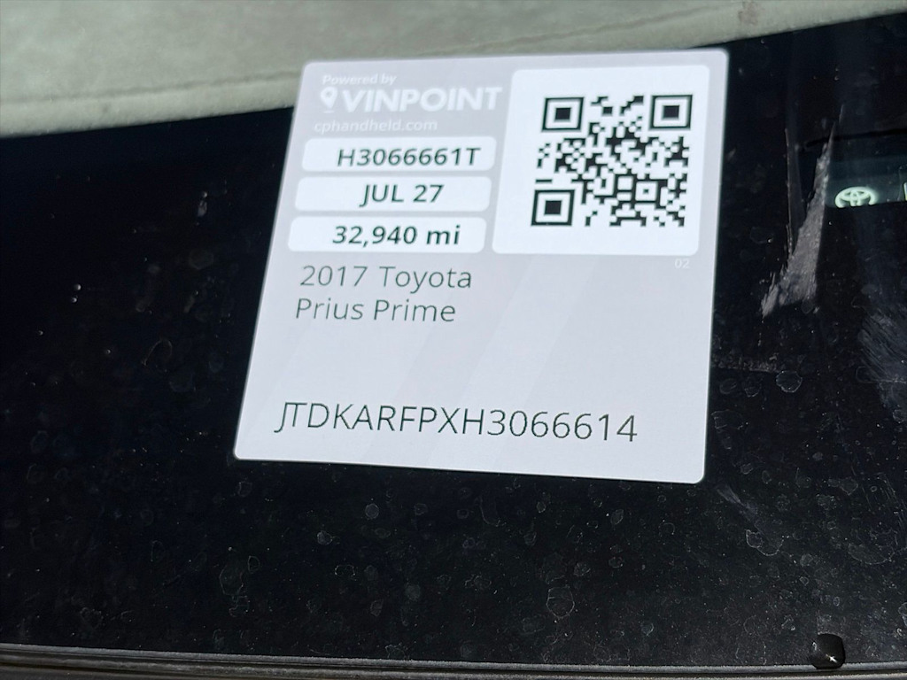 Thumbnail: 2017 Toyota Prius Prime - 13