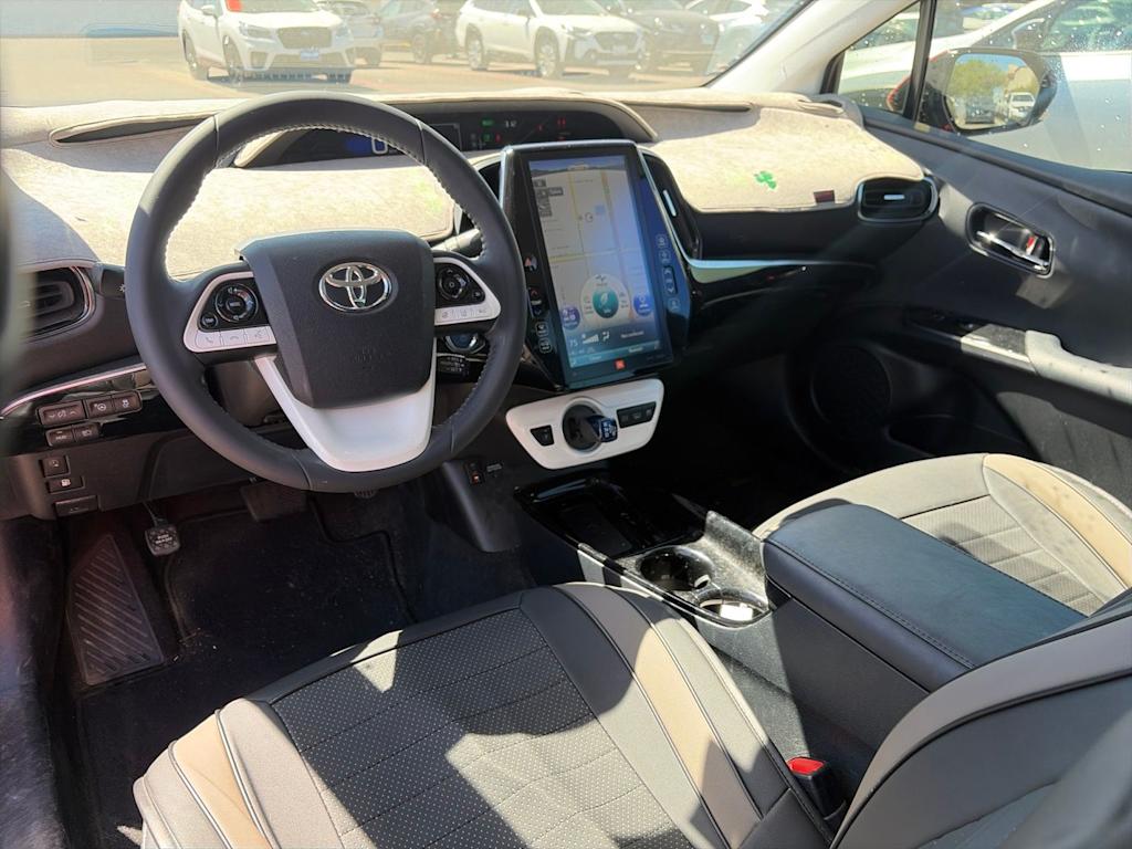 Thumbnail: 2017 Toyota Prius Prime - 2