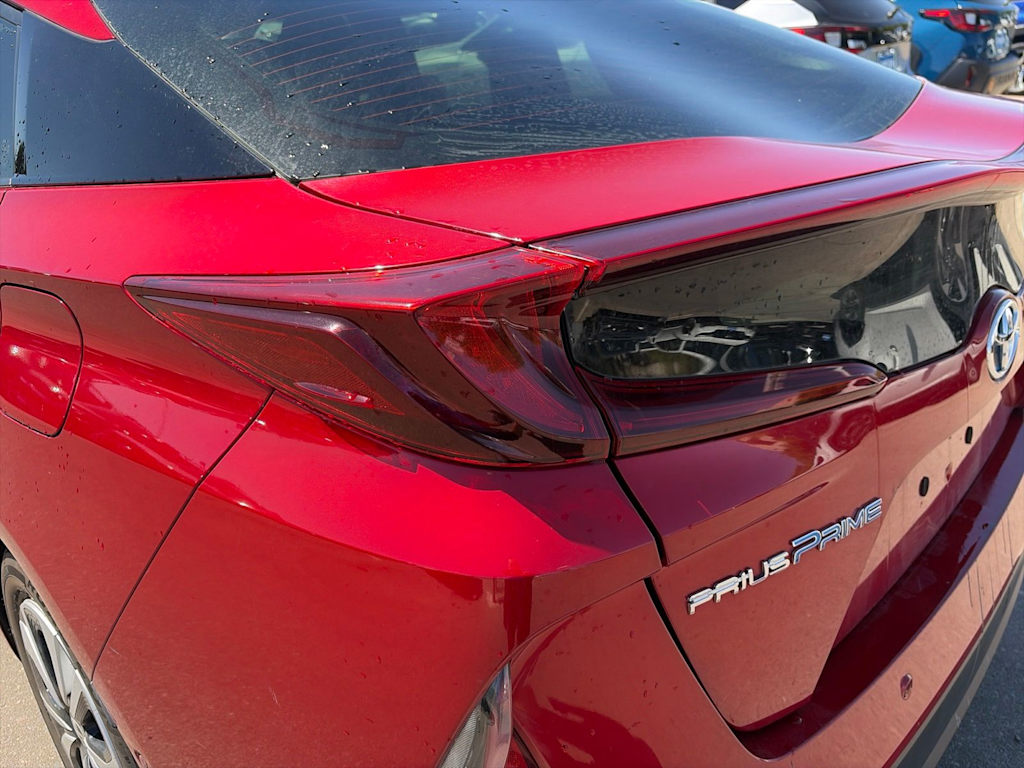 Thumbnail: 2017 Toyota Prius Prime - 24