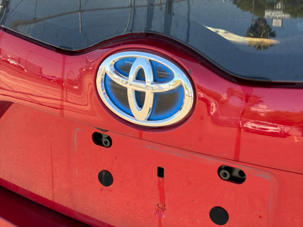 Thumbnail: 2017 Toyota Prius Prime - 22