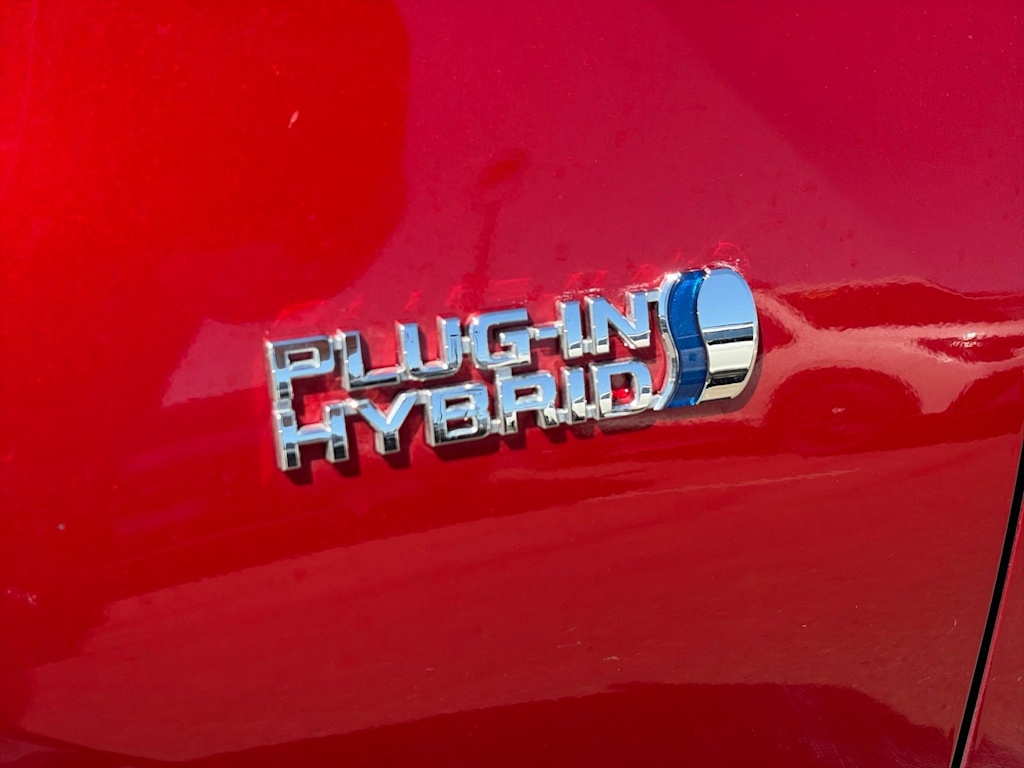 Thumbnail: 2017 Toyota Prius Prime - 5