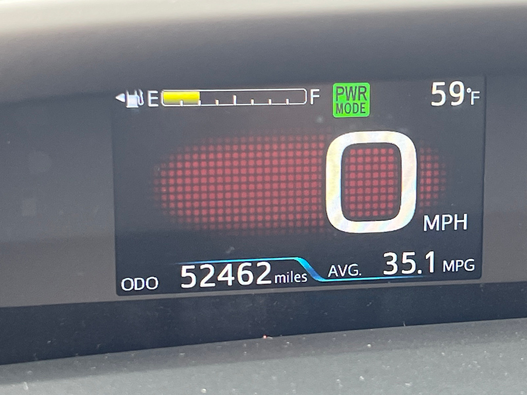 Thumbnail: 2018 Toyota Prius - 16