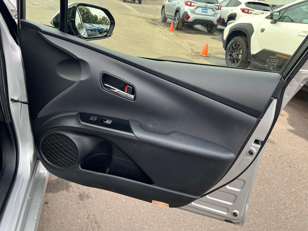 Thumbnail: 2018 Toyota Prius - 34