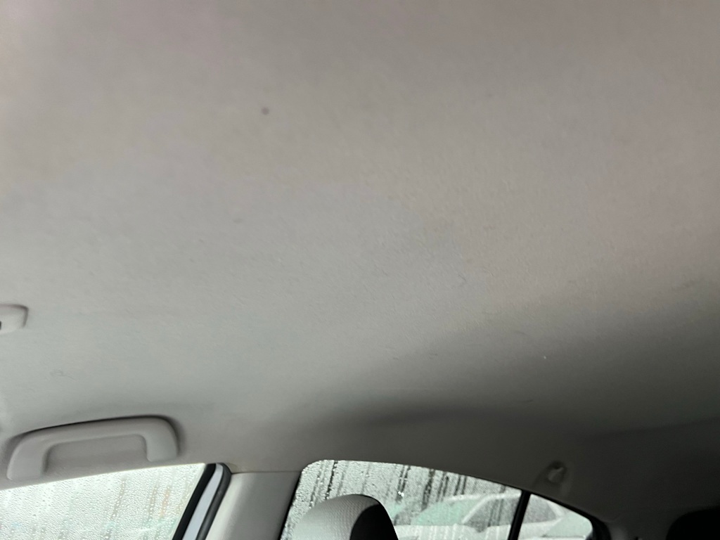 Thumbnail: 2018 Toyota Prius c - 36