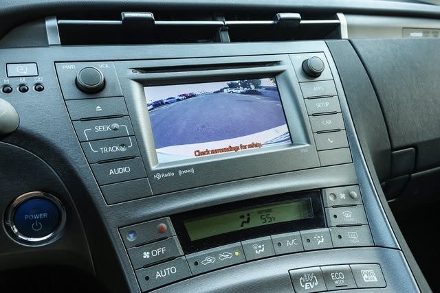 2014 Toyota Prius Plug-in 44
