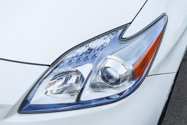 2014 Toyota Prius Plug-in 23