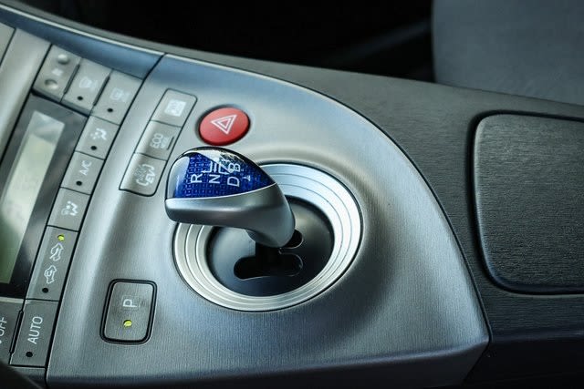2014 Toyota Prius Plug-in 16