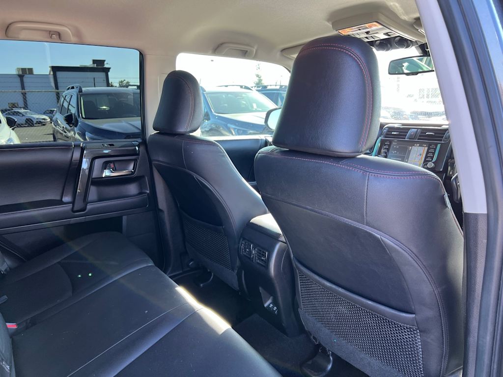 Thumbnail: 2021 Toyota 4Runner - 29