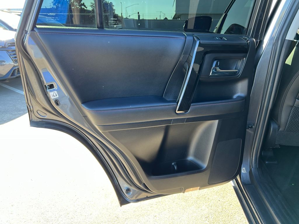 Thumbnail: 2021 Toyota 4Runner - 27