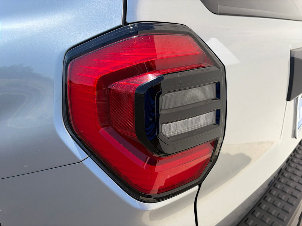 Thumbnail: 2025 Toyota 4Runner - 25
