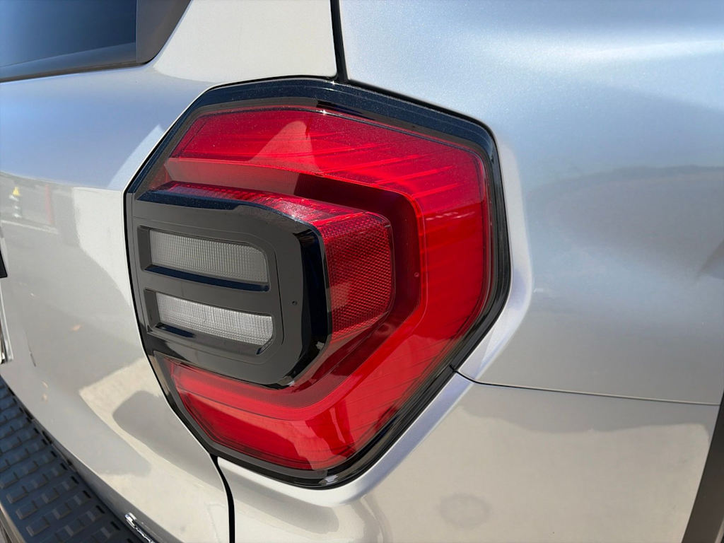 Thumbnail: 2025 Toyota 4Runner - 23
