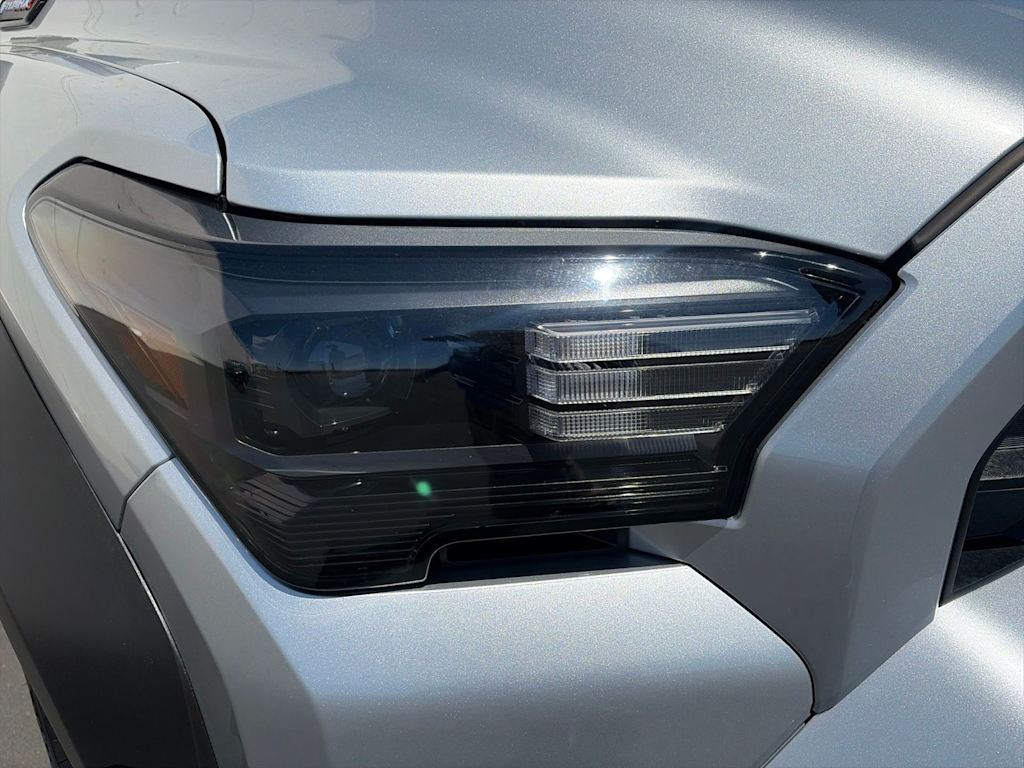 Thumbnail: 2025 Toyota 4Runner - 18