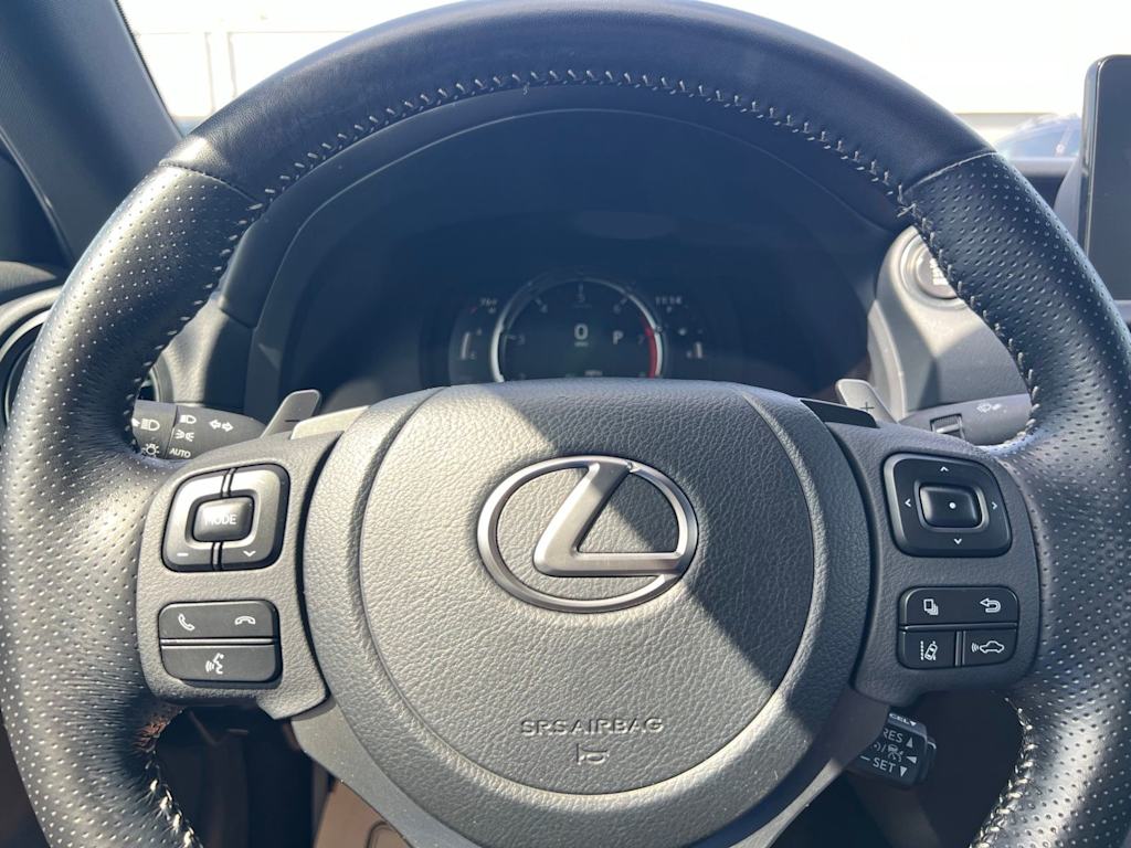 Thumbnail: 2023 Lexus IS - 39