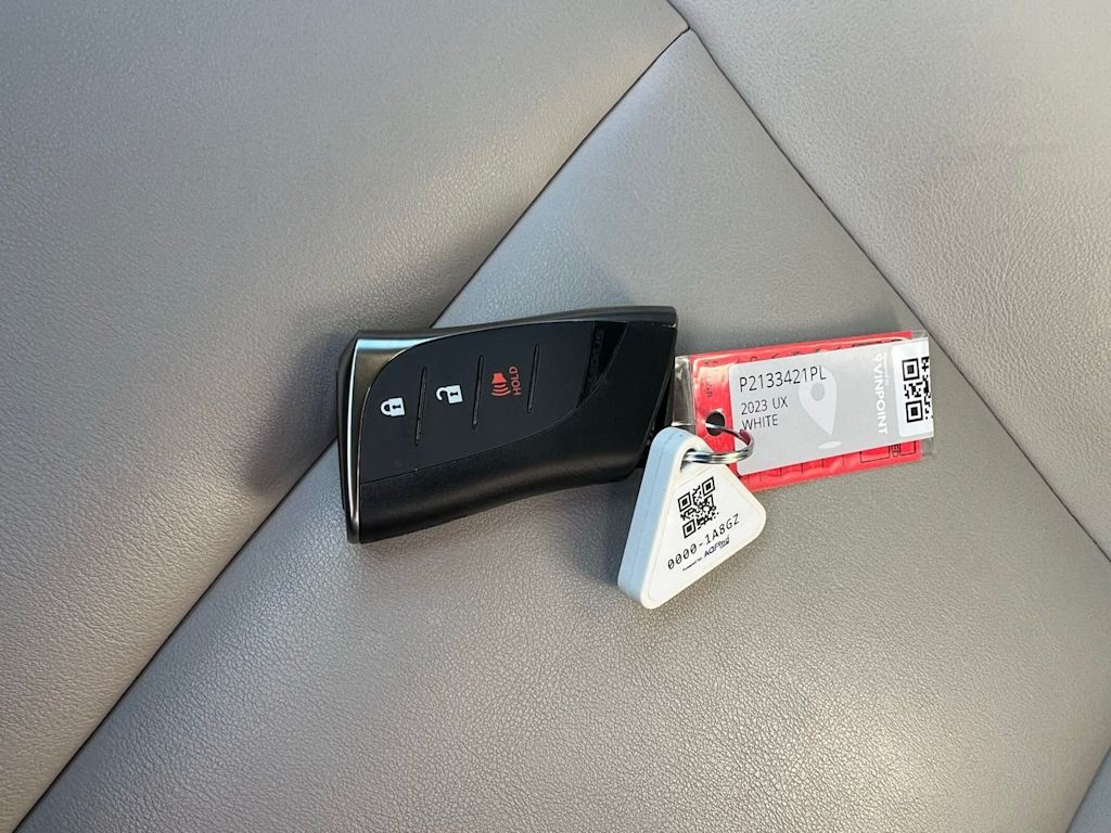 Thumbnail: 2023 Lexus UX - 17